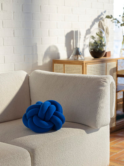 Knot Cushion - Klein Blue - OUTLET