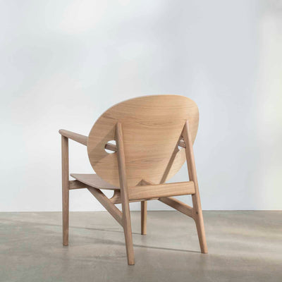 Iklwa Lounge Chair - Walnut Oil