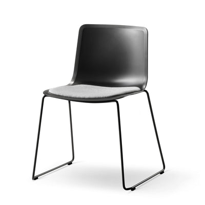 Pato Chair - Sledge Base, Seat Upholstered